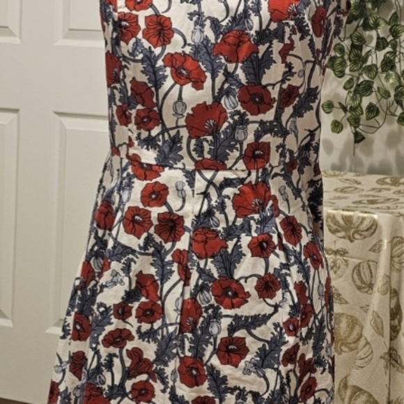 Brooks Brothers Red Fleece Red and Blue Floral Midi Dress Sz 4 - Picture 3 of 7